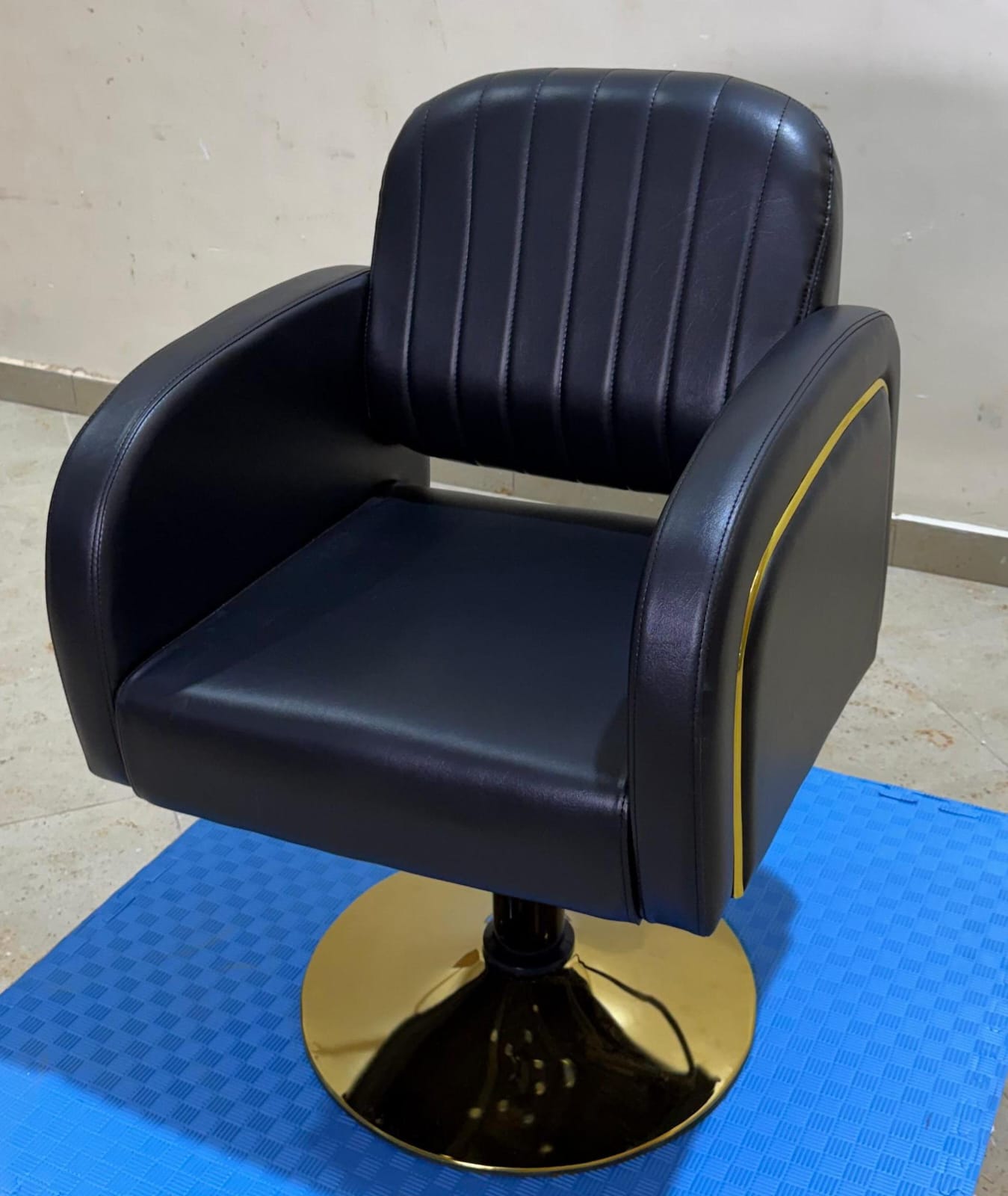 H640 Serena Luxe Styling Chair