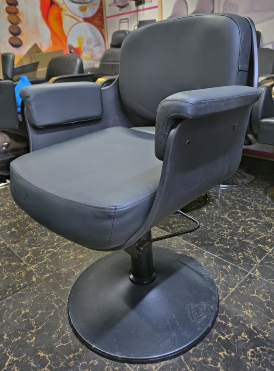 Styling Chair A6645