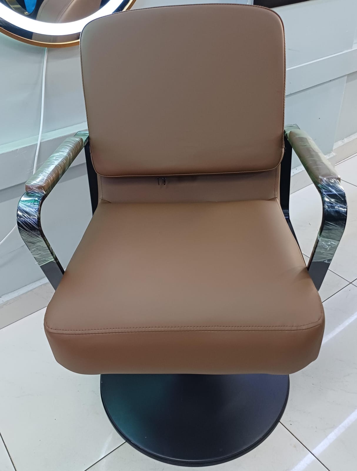 Styling Chair A3398, brown