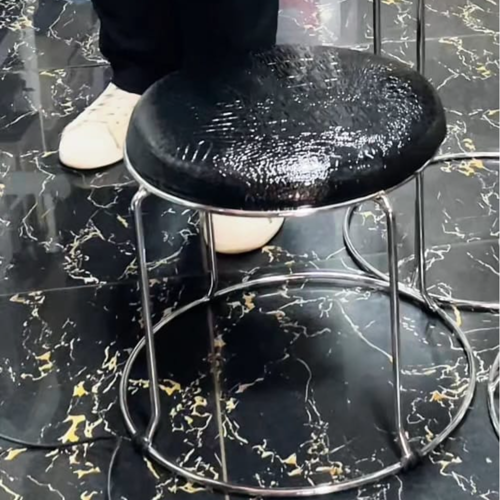  pedicure stool  short 30cm
