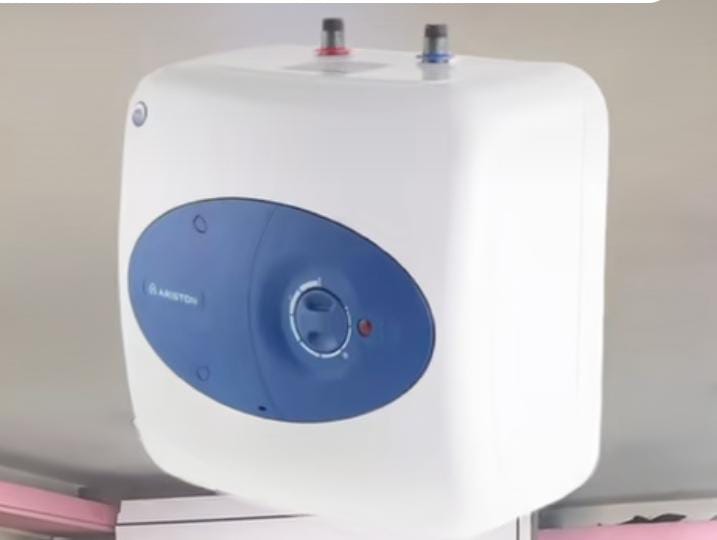 ARISTON 10 LITRES