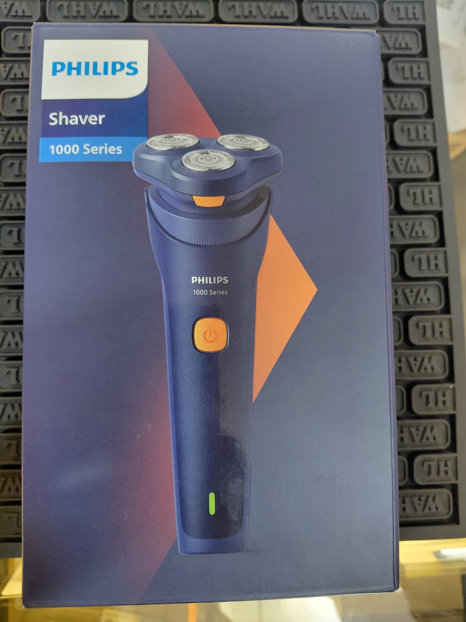 S1880 series 1000 Philips Smoother 8hr 35minutes use