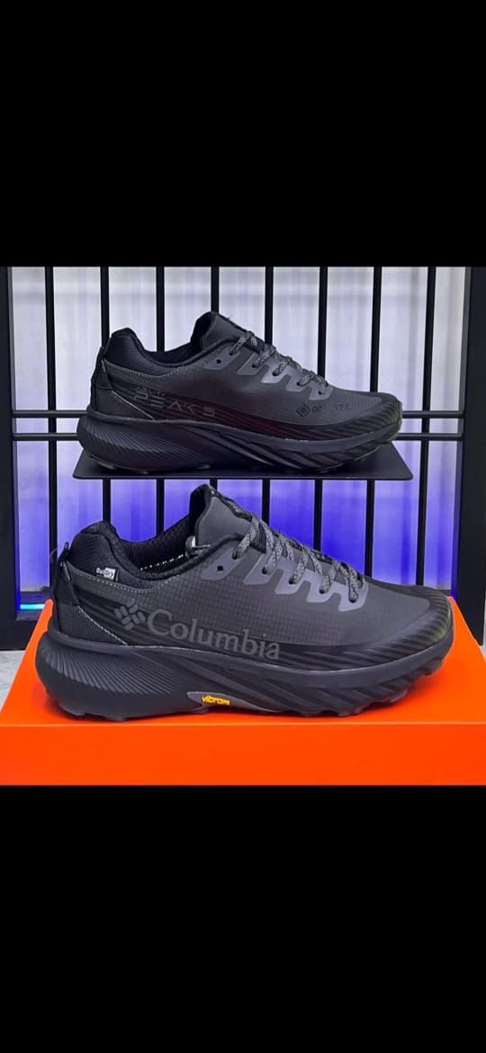 Columbia soft padded running shoes.