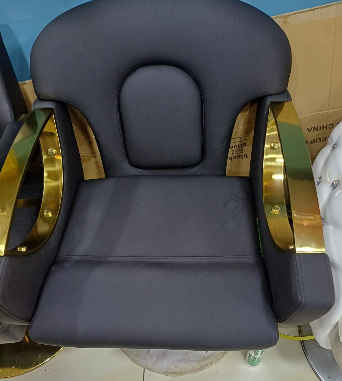 H935C Gold Style Styling chair